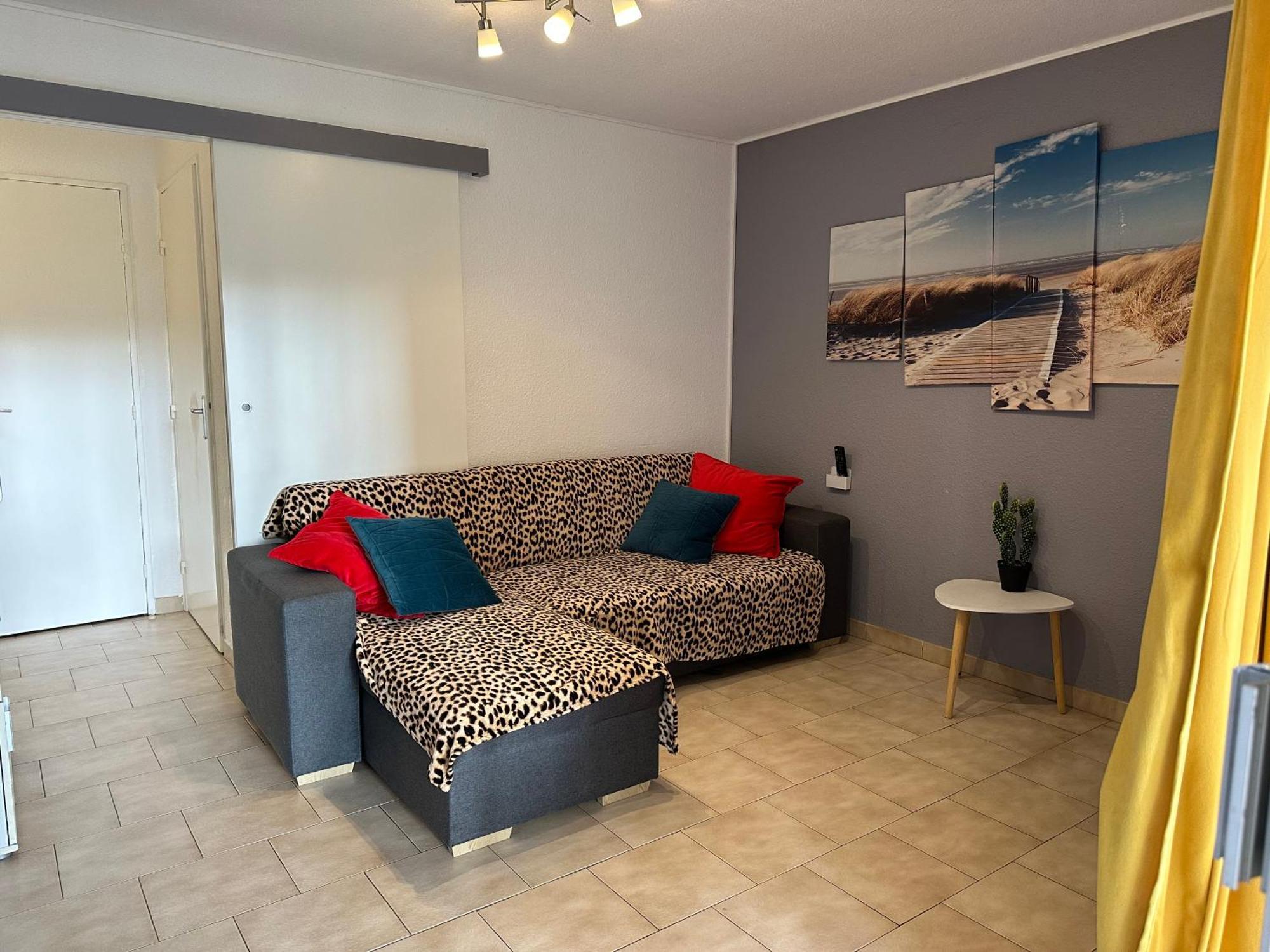 T2 Rdc A En Roussillon Europa 4 Pers ,piscine,clim, Tennis, Parking Apartment *