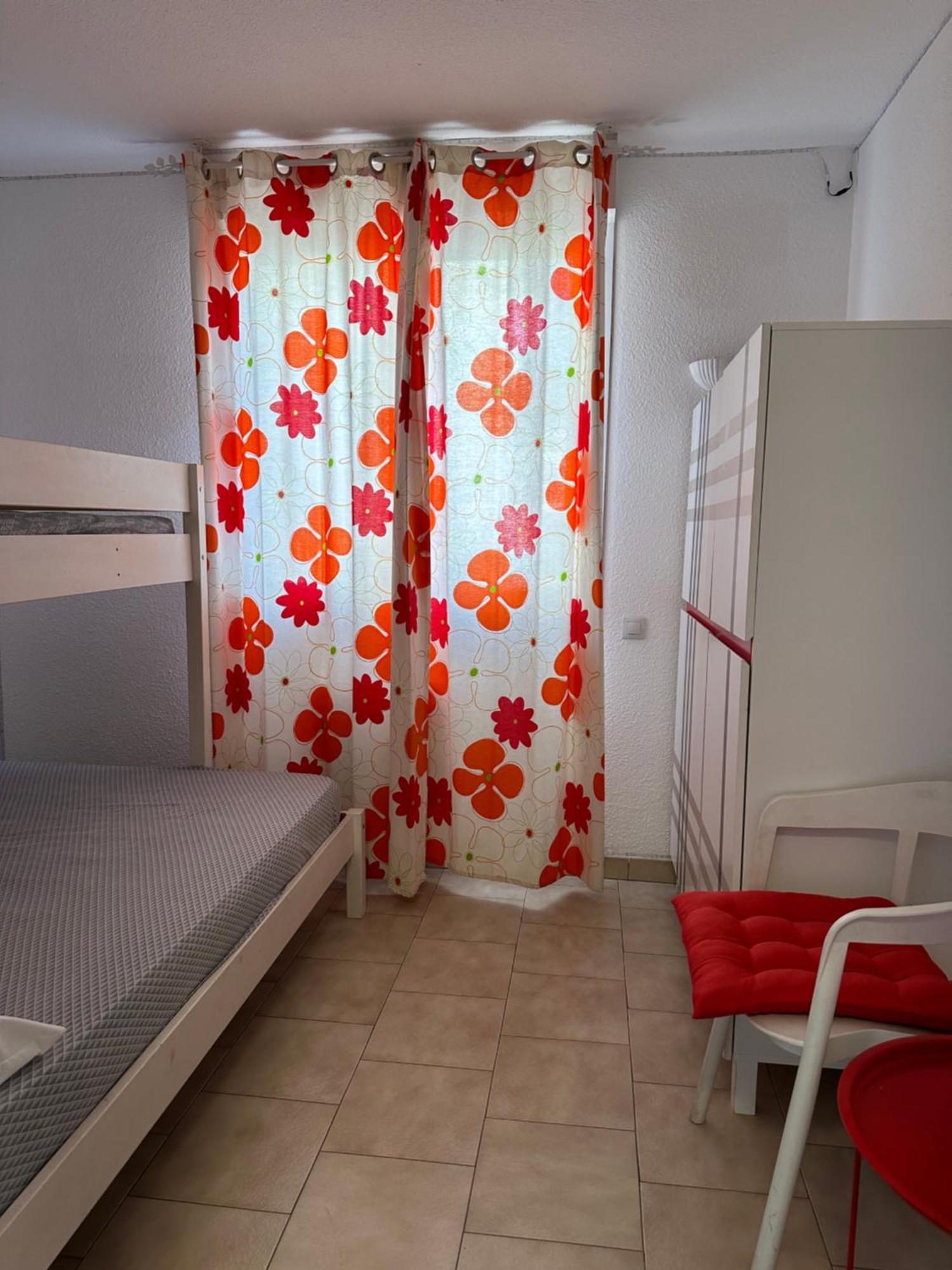 T2 Rdc A En Roussillon Europa 4 Pers ,piscine,clim, Tennis, Parking * Canet-en-Roussillon