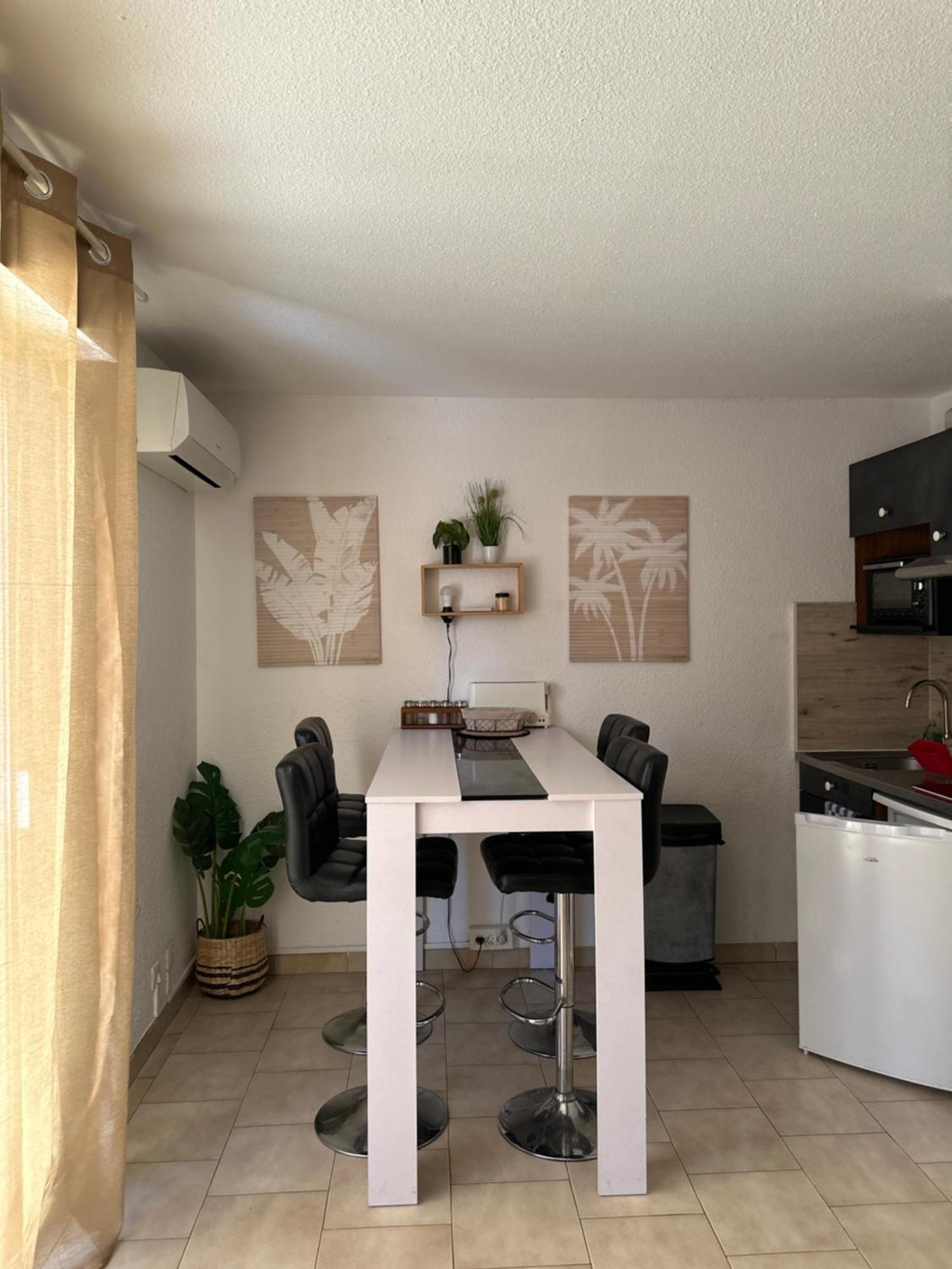 T2 Rdc A En Roussillon Europa 4 Pers ,piscine,clim, Tennis, Parking *