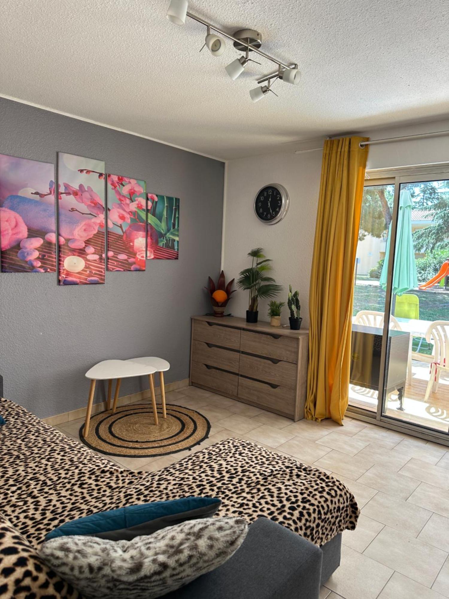 T2 Rdc à En Roussillon Europa 5 Pers ,clim, Piscine, Tennis, Parking * Canet-en-Roussillon